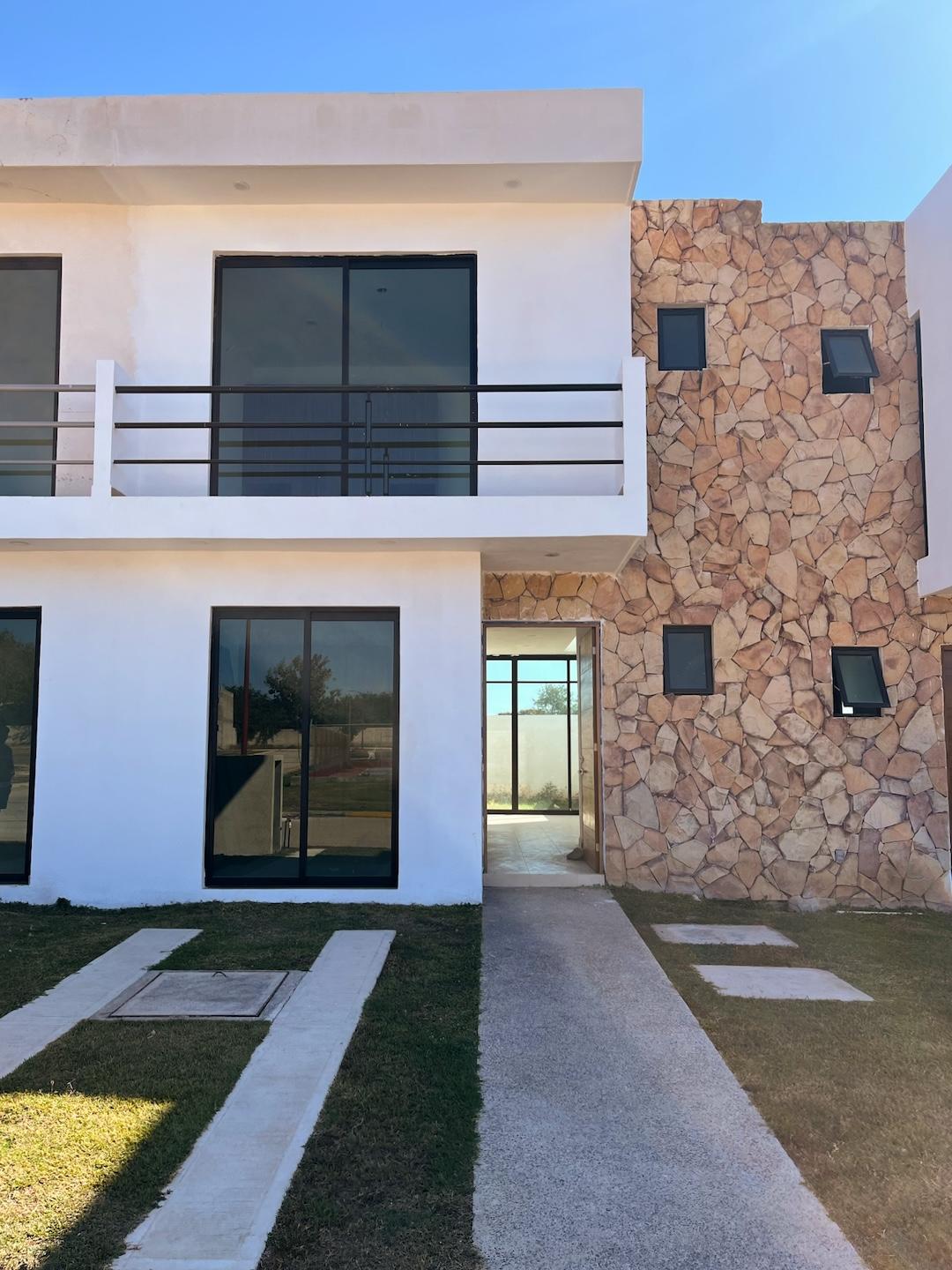 Finished home at Del Lago Residencial