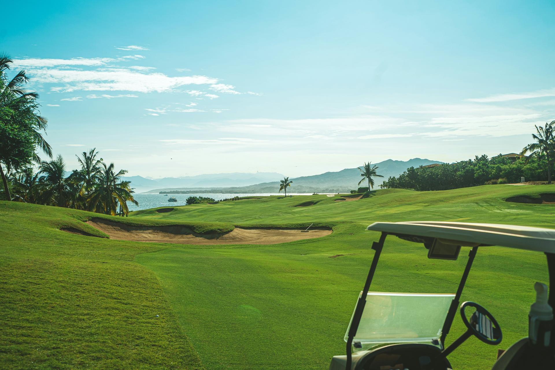 Oceanfront golf course in Riviera Nayarit